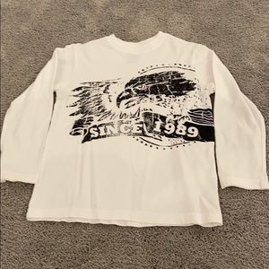 Children’s Place Long Sleeve Boys Graphic Tee. Sm